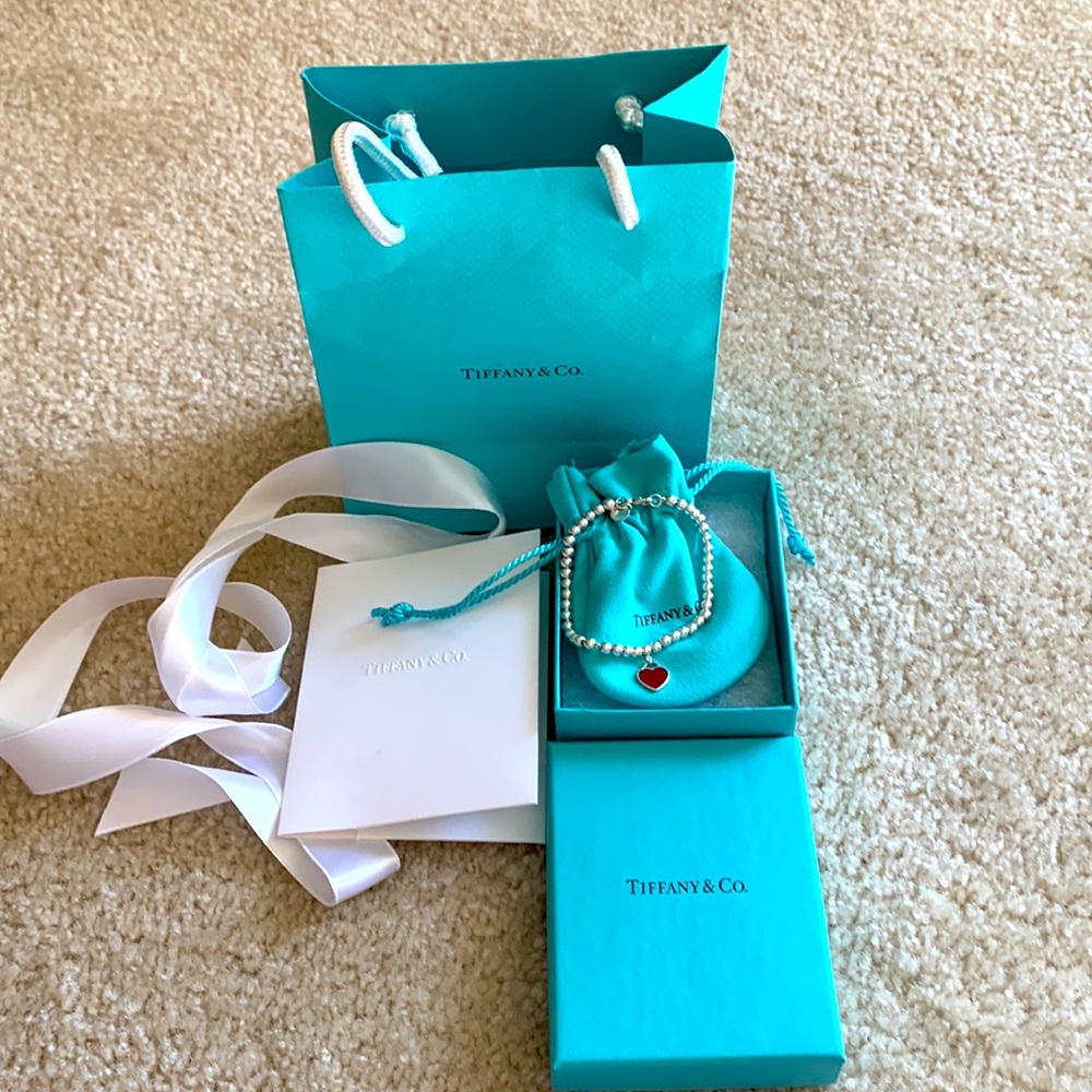 SOLD ❌‼️Tiffany & Co. Heart Bracelet ❤️